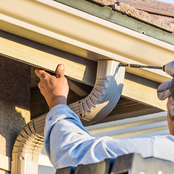Hollis Seamless Gutter Installation