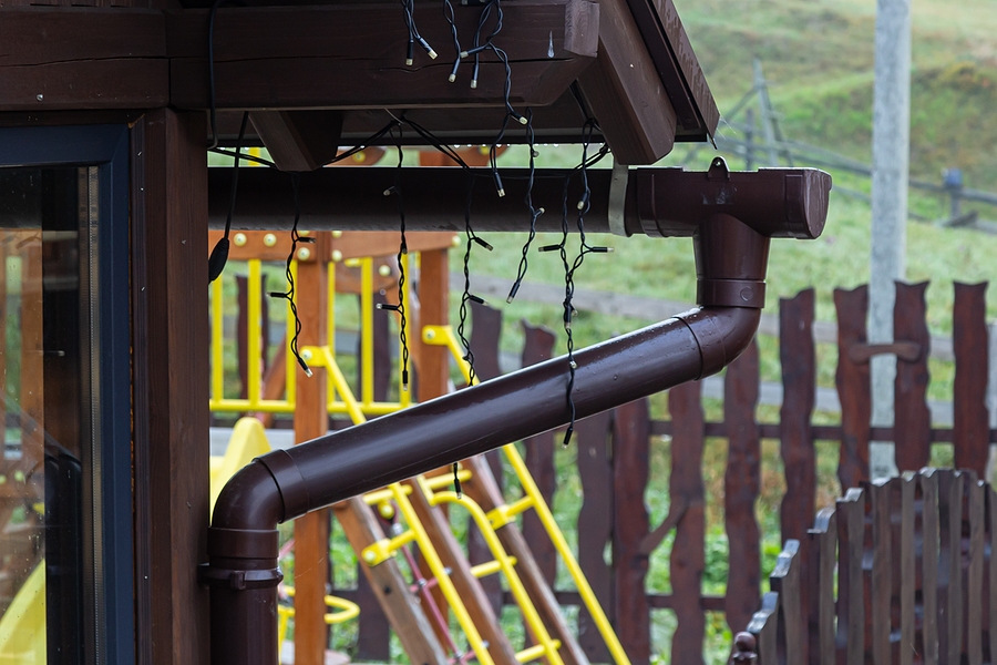 What Type of Gutters Work Best in New England Winters?